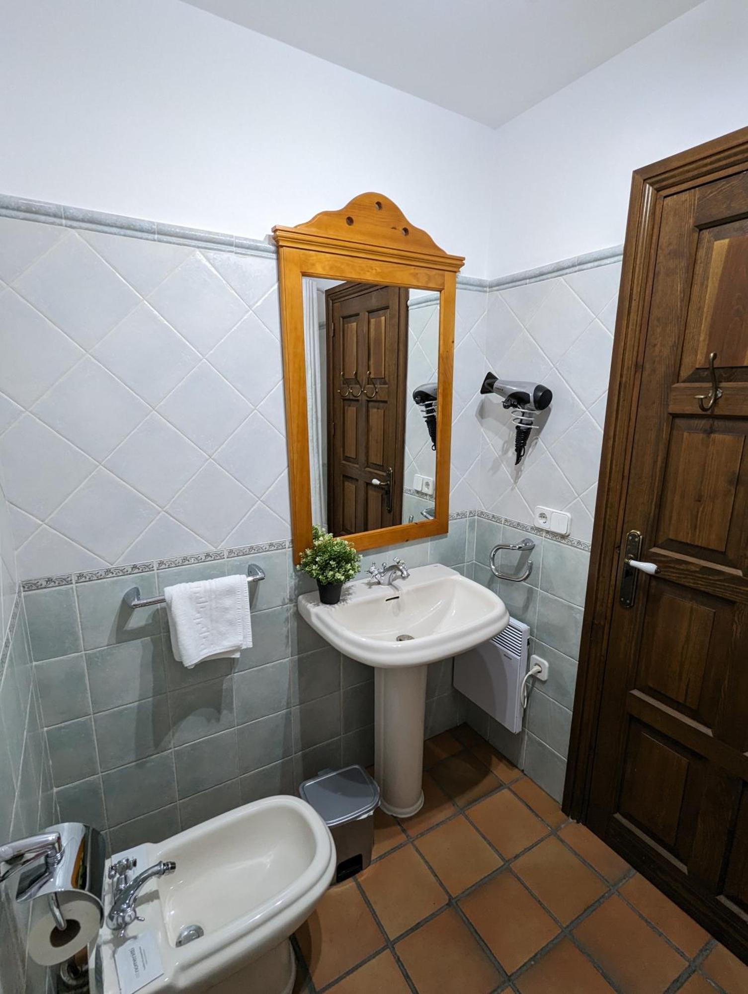 Apartamentos Hoz Del Huecar Cuenca  Ngoại thất bức ảnh
