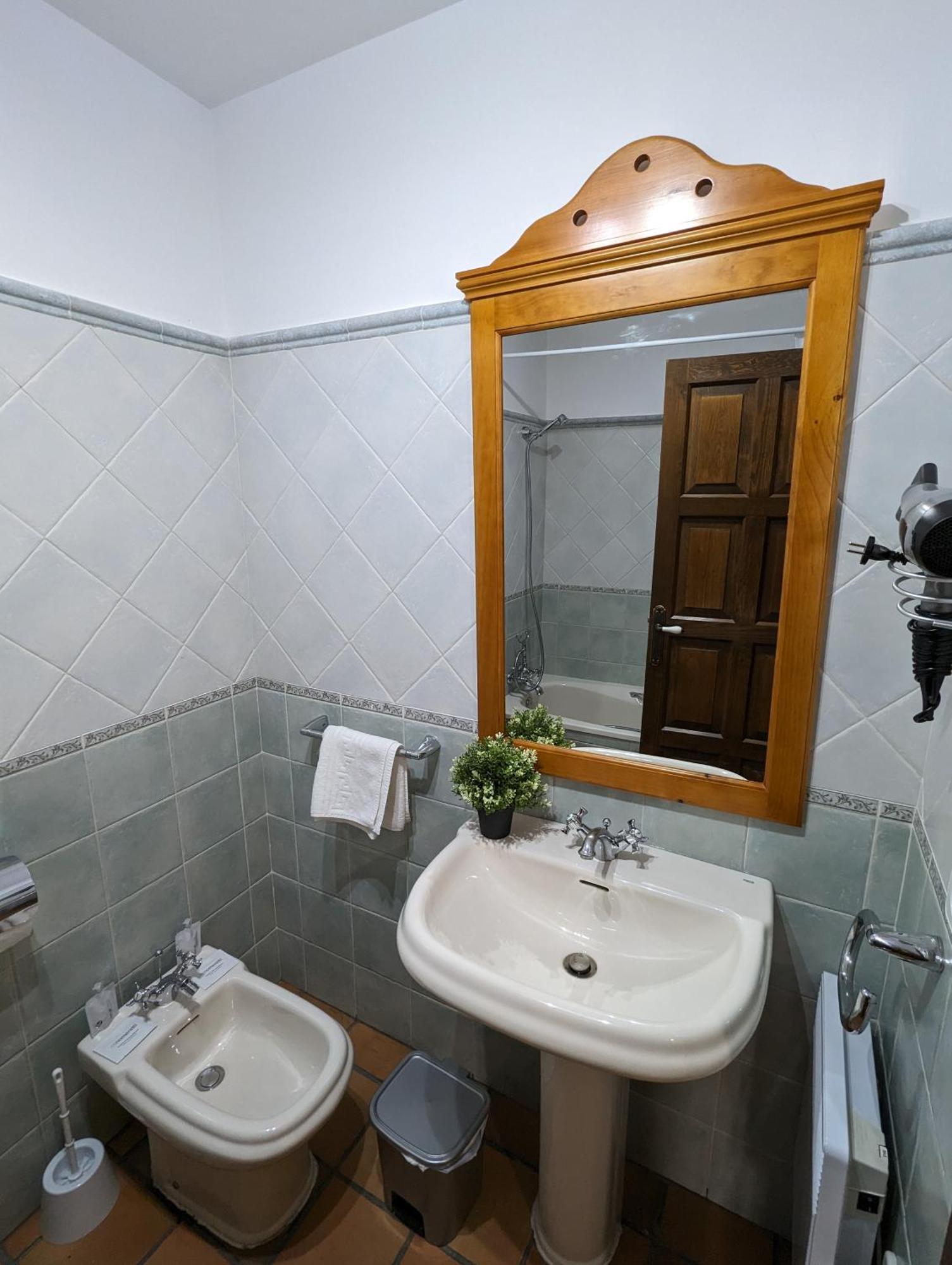 Apartamentos Hoz Del Huecar Cuenca  Ngoại thất bức ảnh